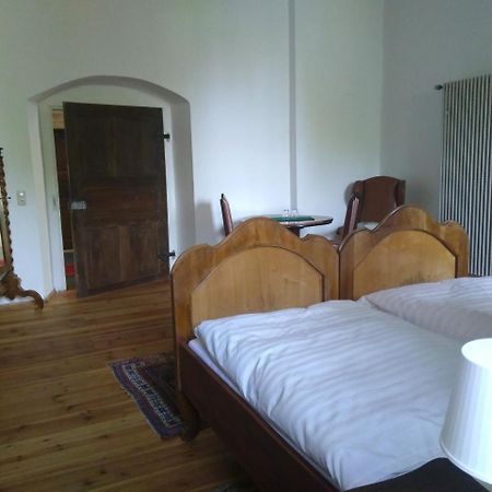 Ferienzimmer Im Schloss Burgpreppach Bagian luar foto