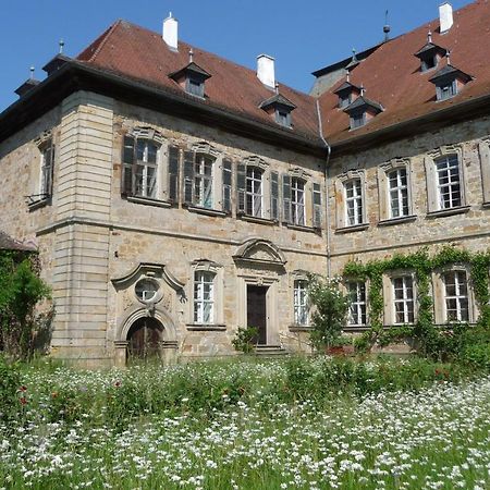 Ferienzimmer Im Schloss Burgpreppach Bagian luar foto